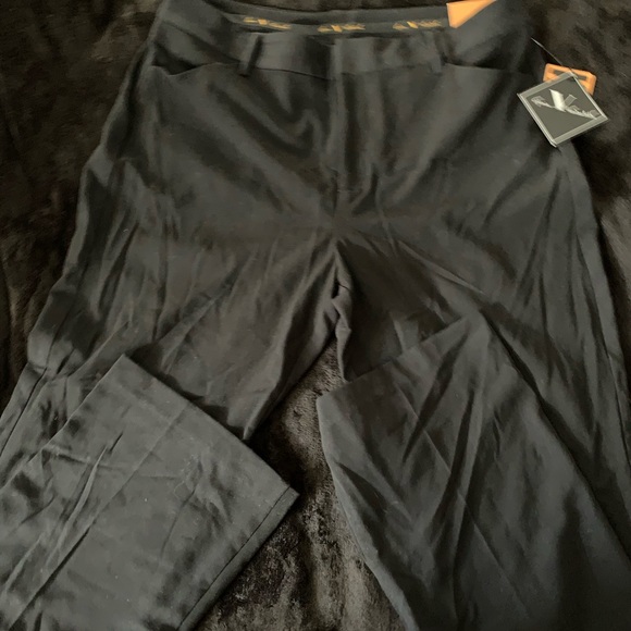 Gloria Vanderbilt Women’s Black Pants - Picture 1 of 3